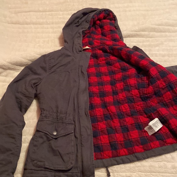 heavy jacket - Picture 2 of 2